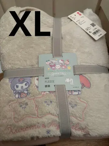 [ 새상품 ] 치이카와 x 산리오 캐릭터즈 플리스 세트 XL UNIQLO