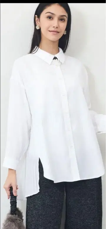 사이드 플리츠 셔츠 아모와르 카프리스