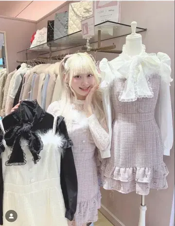 =LOVE x 앙크루즈 사이토 쥬아라 디자인 원피스