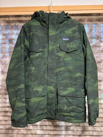 [ 특가! ] patagonia 카모플라쥬 그린 마운틴 후드티 S
