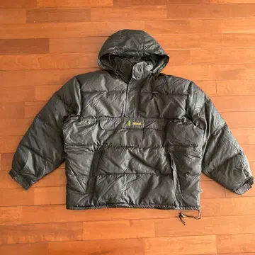 Woods 후드 부착 다운 자켓 블랙