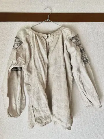 우크라이나 자수 상의