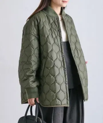 퓨어세신 새상품급 올리브 그린 퀼팅 자켓