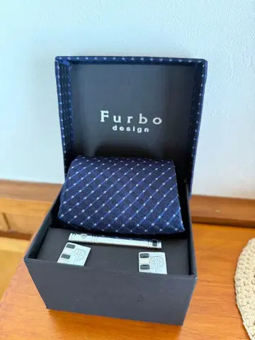 Furbo design 네이비 스트라이프 넥타이 세트