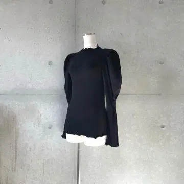 택 포함 새상품, 쫀득하고 따뜻한 하이넥 두꺼운 원단 티셔츠 블랙