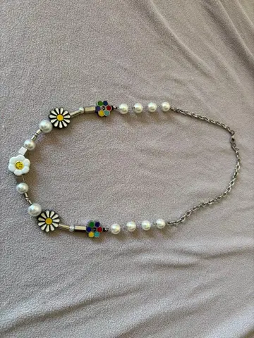 SALUTE FLOWER ANARCHY NECKLACE