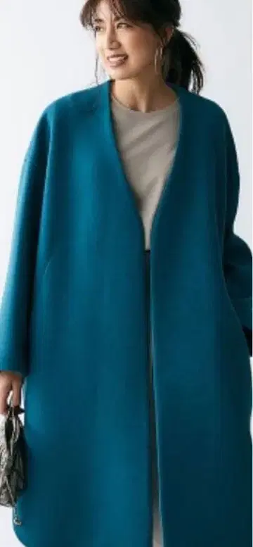 미라 오웬 노카라 울 코트 오버 사이즈 그린