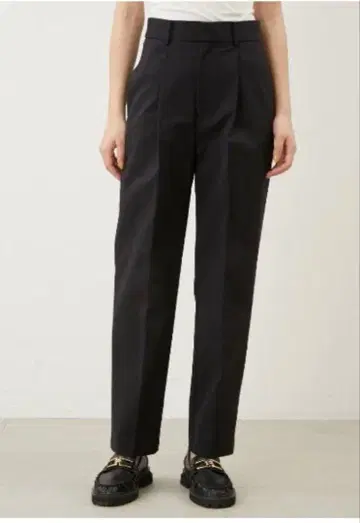 턱 디자인 드레스 팬츠 블랙