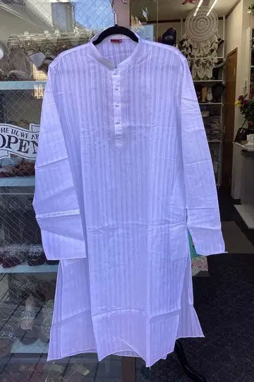 화이트 스트라이프 캐주얼 셔츠