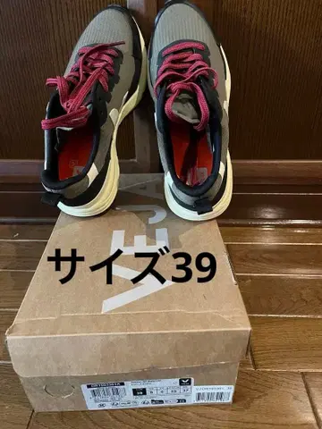 VEJA 스니커즈 그레이/블랙