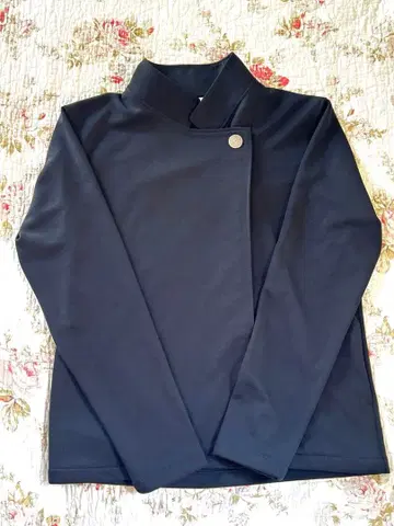 주술회전 다크 블루 버튼 부착 랩 스타일