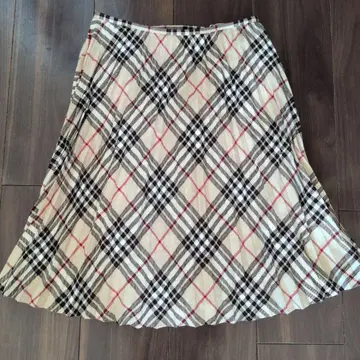 울 체크 무늬 플레어 스커트