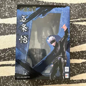 [ 미개봉 ] 메가하우스 주술회전 고죠 사토루 1/8 완성품 피규어