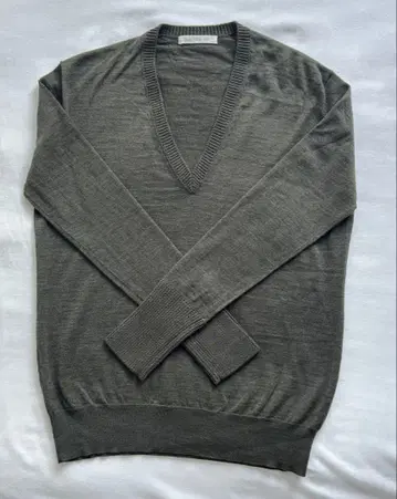 갤러리 비 니트