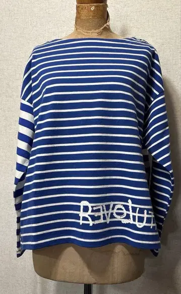 as know as de base 보더 상의 F 새상품(택 포함)