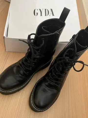 GYDA fall 인솔 워크 부츠