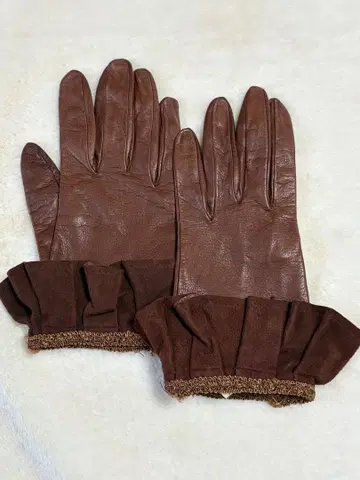 이탈리아제 Laura pellati 가죽 장갑 페미닌 거의 미사용