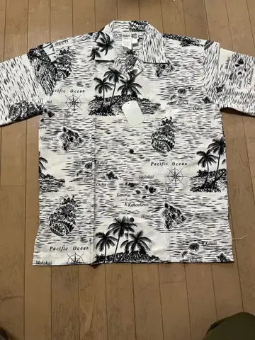 Makani 알로하 셔츠 반팔 화이트/블랙