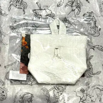 미사용 비오는날 pionunnal 아이돌 썸씽 화이트 색상