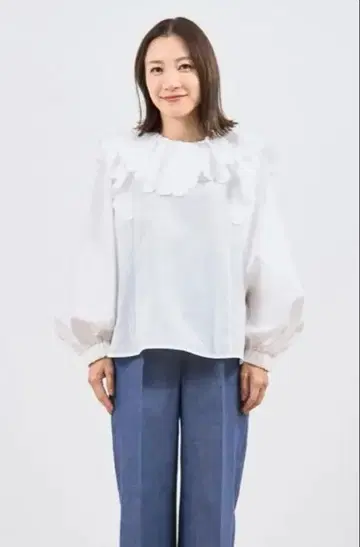 yori 풍성한 스캘럽 블라우스