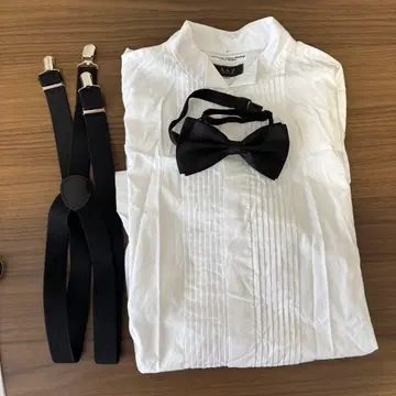 화이트 셔츠, 블랙 서스펜더, 나비 넥타이 3종 세트 결혼식