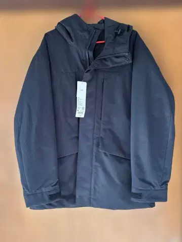 유니클로 하이브리드 다운 후드티 M 사이즈