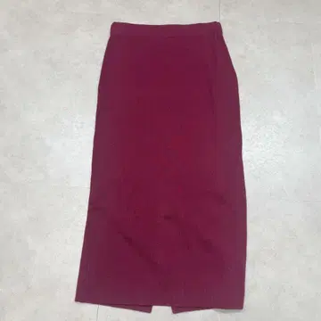 24AW 새상품급 PINKY&DIANNE 백벤츠 니트 스커트 보르도