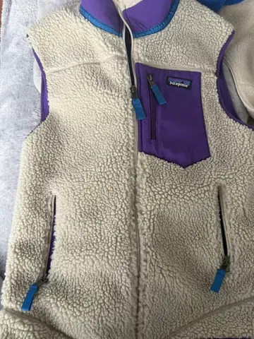 Patagonia 플리스 베스트 XS 크림/퍼플