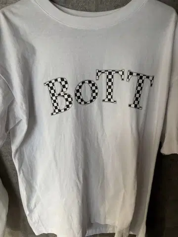 BoTT 화이트 T셔츠 L