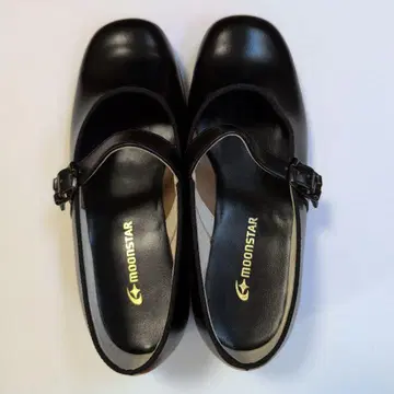 [ 미사용품 ] MOONSTAR 블랙 스트랩 포멀 신발 22cm