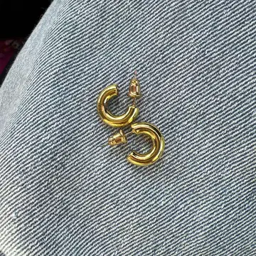 골드 후프 귀걸이