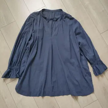 플레어 슬리브 풀오버