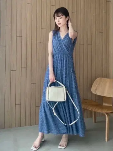 프린지 자카드 카슈쿨 원피스 블루