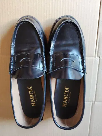 HARUTA 블랙 로퍼