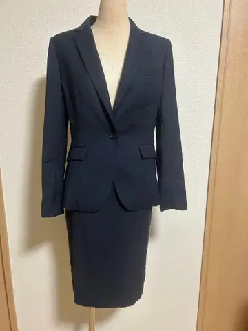 m.f.editorial [ sample ] 싱글 브레스 스커트 수트