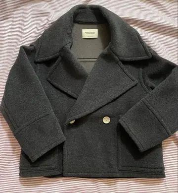 [ 중고 ] 뷰티풀피플 숏 피코트 34 사이즈