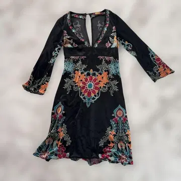 매쉬매니아 에스닉 패턴 벨로아 원피스