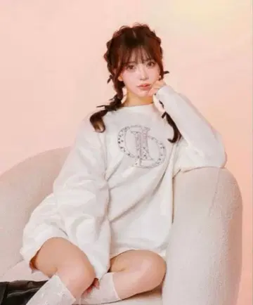 다리치 DD 비쥬 풀오버 화이트