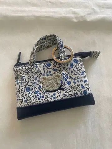 파밀리아 리버티 패턴 미니 참