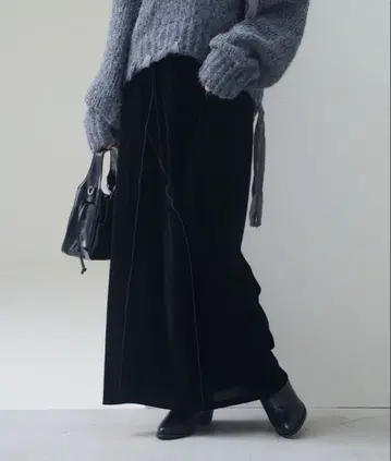 [ 미사용 새상품 ] kastane 블랙 벨로아 스커트 사이즈 1