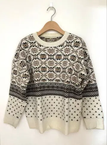 자유구 노르딕 무늬 니트 스웨터 38