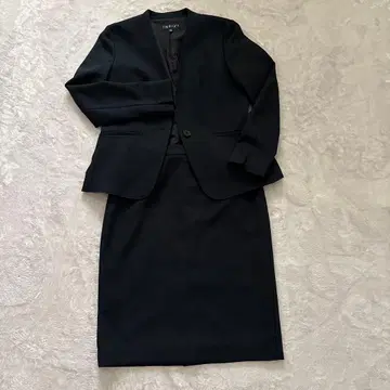 INDIVI 다크 네이비 스커트 수트 38