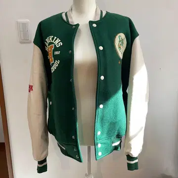 기묘한 이야기 베이스볼 자켓