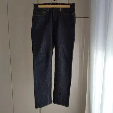 BARNS 스트레이트 데님