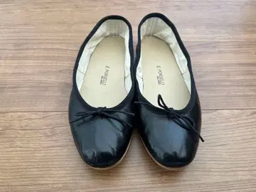 E. Porselli 블랙 플랫슈즈
