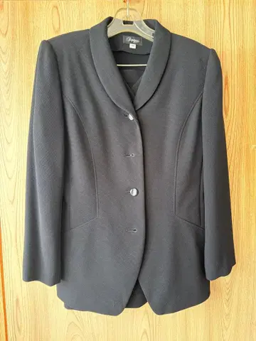 여성용 예복 13호