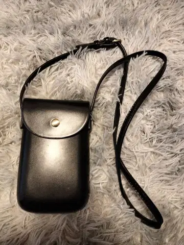 스튜디오 클립 블랙 스마트폰 숄더백