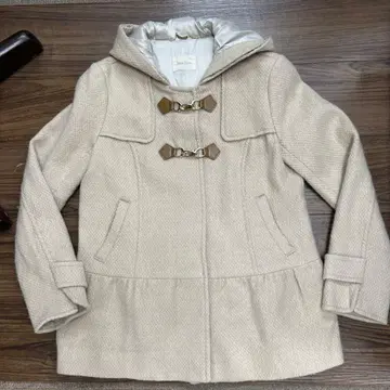 Rose Tiara 베이지 더플 코트