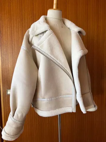 dazzlin 더블린 보아 숏 컴팩트 블루종