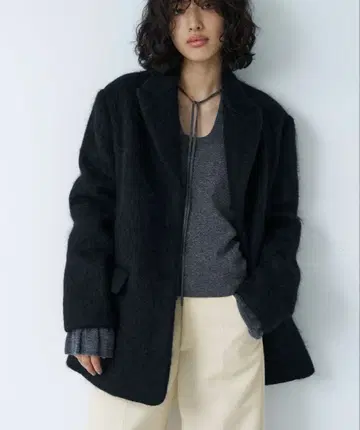 CODE A shaggy jacket coat